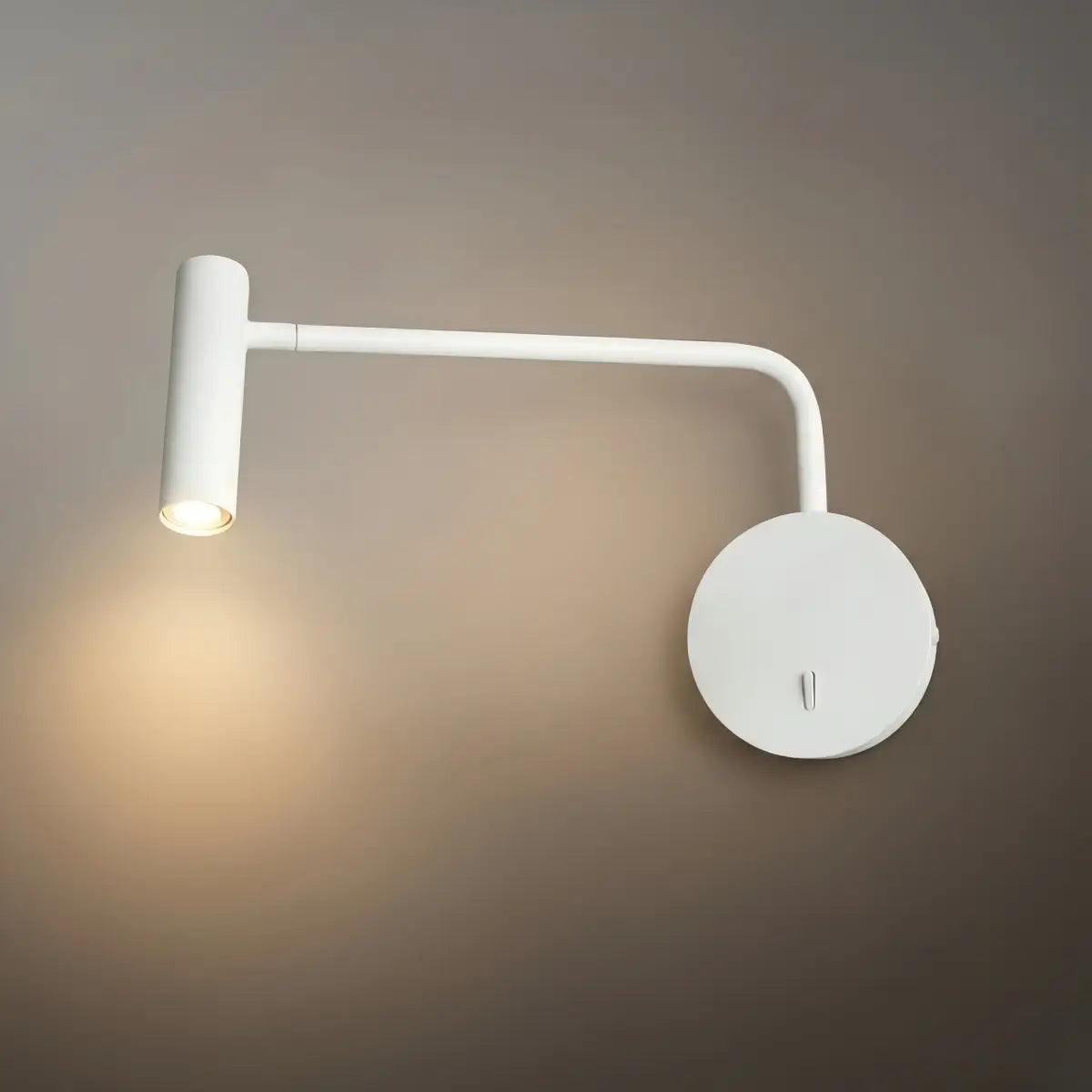 Arcato Modern Metal Wall Lamp